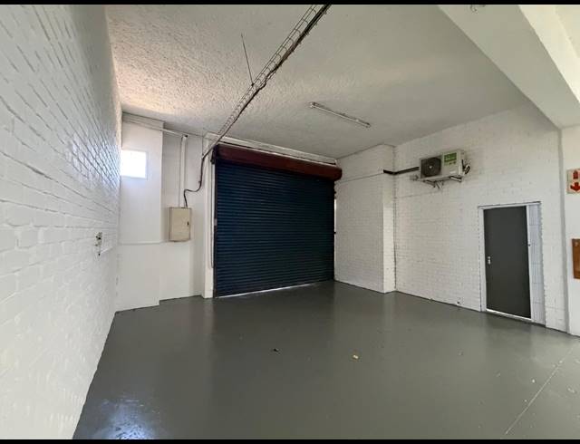 399M² WAREHOUSE TO LET IN BARBEQUE DOWNS